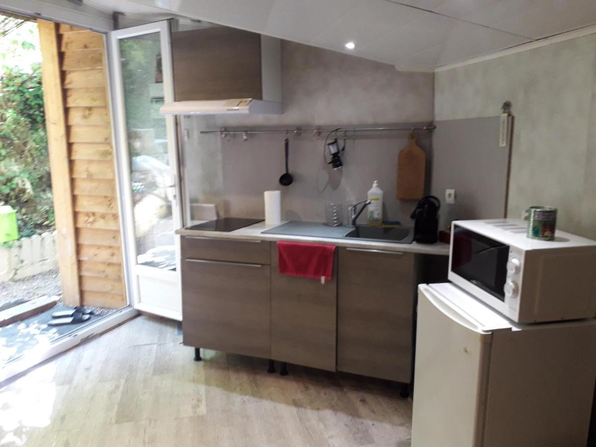 Chalet Type Studio De Charme Avec Jacuzzi Guest House Touet-de-l'Escarene Bagian luar foto